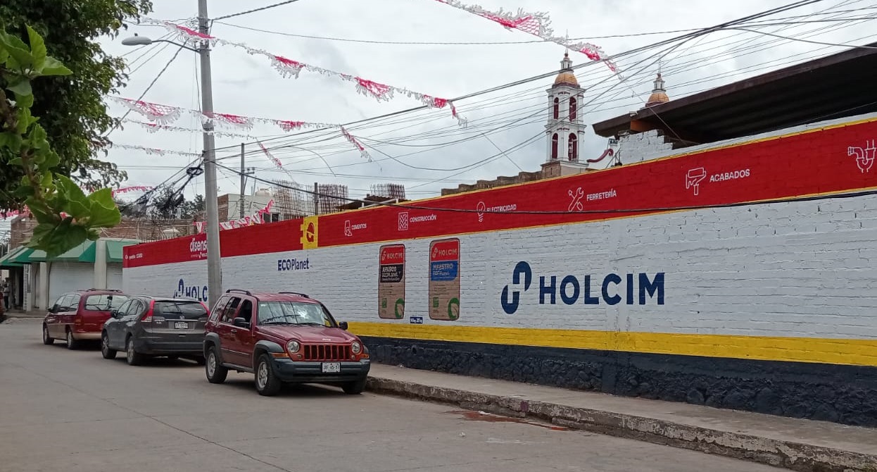 Pared rotulada
